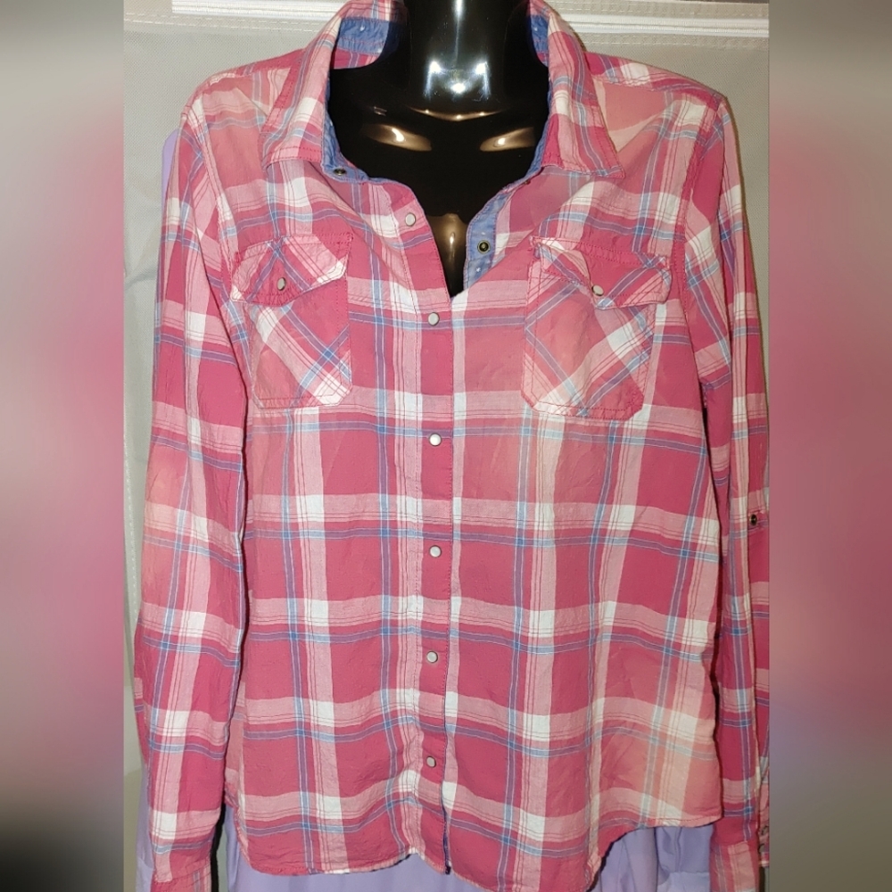Arizona plaid button up